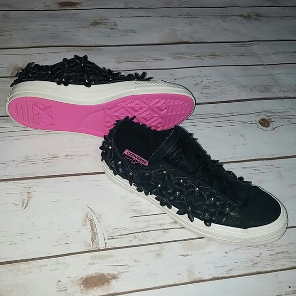 NWT Converse PatBo Chuck Taylor Floral Sneaker - Picture 5 of 7